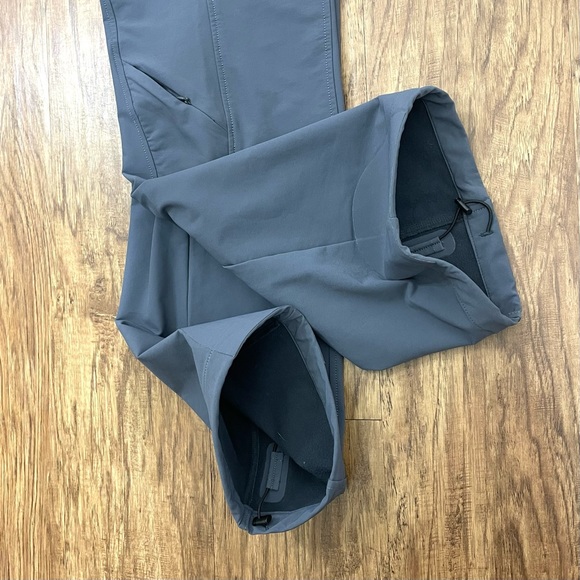 ATHLETA ~ Women’s Low Rise Dipper Outdoor Athletic Pants~  10T - Picture 10 of 17